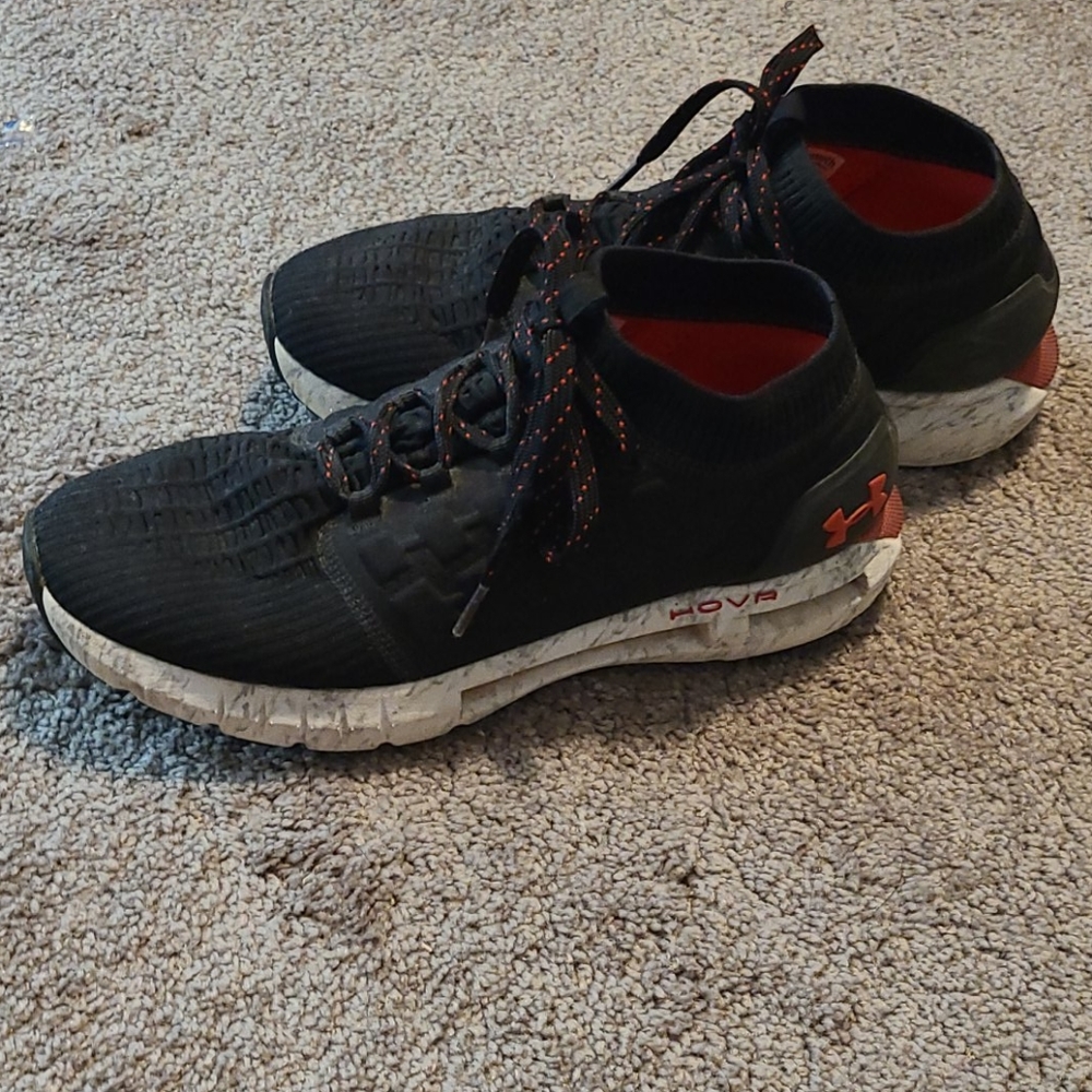 Underarmour Hovr Bluetooth Running shoe